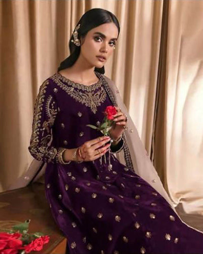 MARIAB Classy Purple Color Winter Wear Pure Velvet Unstitched Pakistani Salwar Kameez Suit