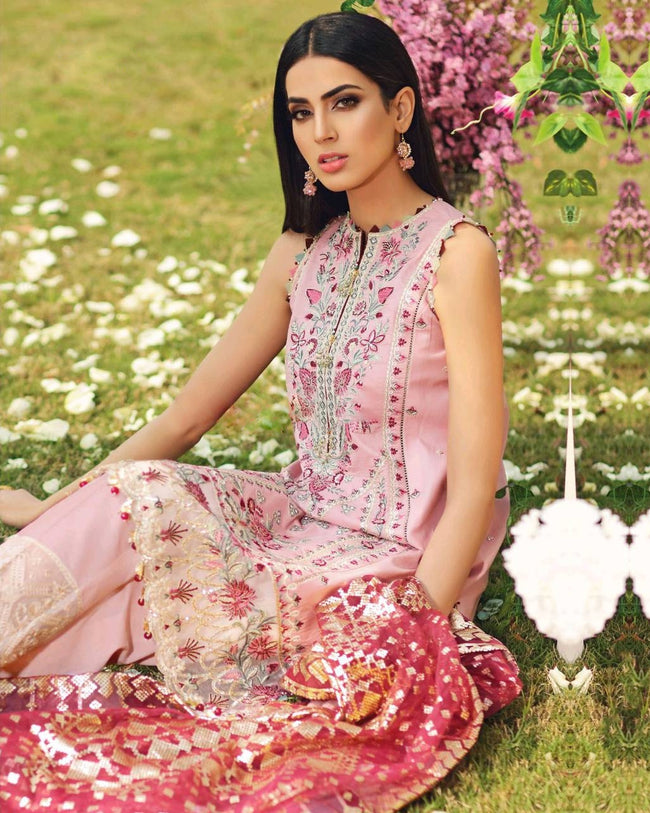 Prominent Pink Colored Casual Pakistani Printed Cotton Suit