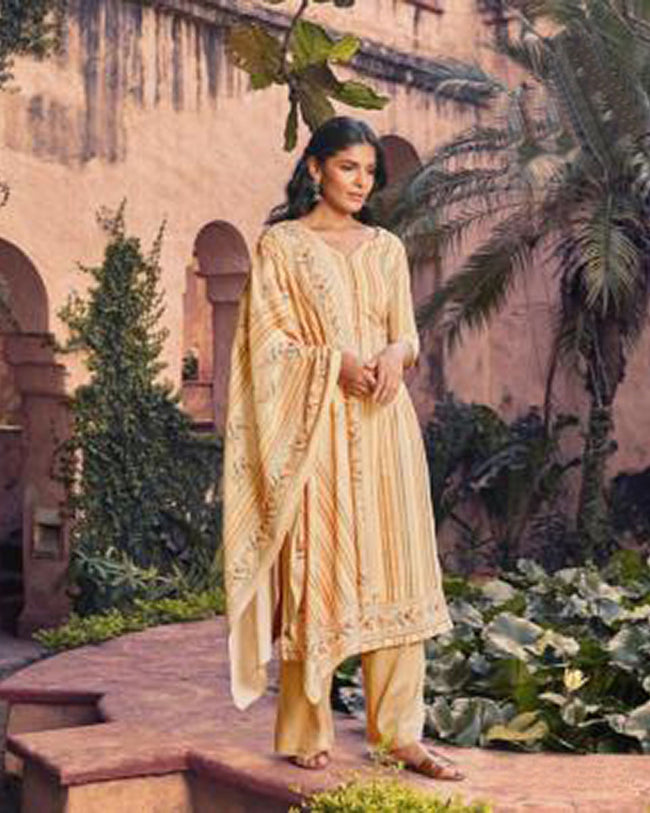 Lemon Yellow Color Unstitched Pashmina Printed Winter Pakistani Suits