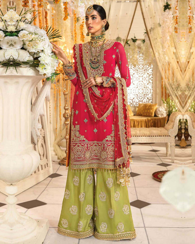 Engrossing Magenta Pink Fox Georgette Unstitched Pakistani Suits With Net Dupatta