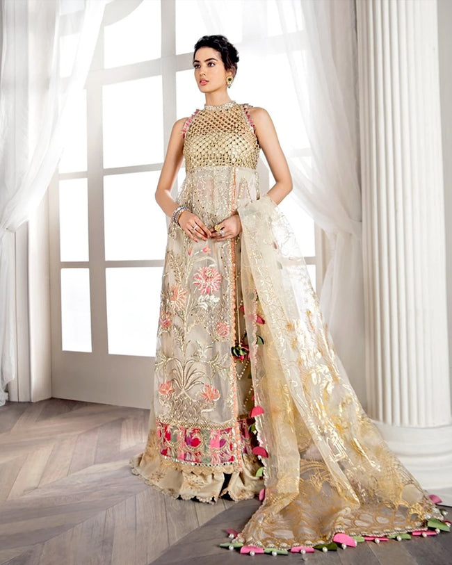 Off white Color Wedding Wear Unstitched Pakistani Heavy Palazzo Suits fashionnaari Off white Color Wedding Wear Unstitched Pakistani Heavy Palazzo Suits fashionnaari